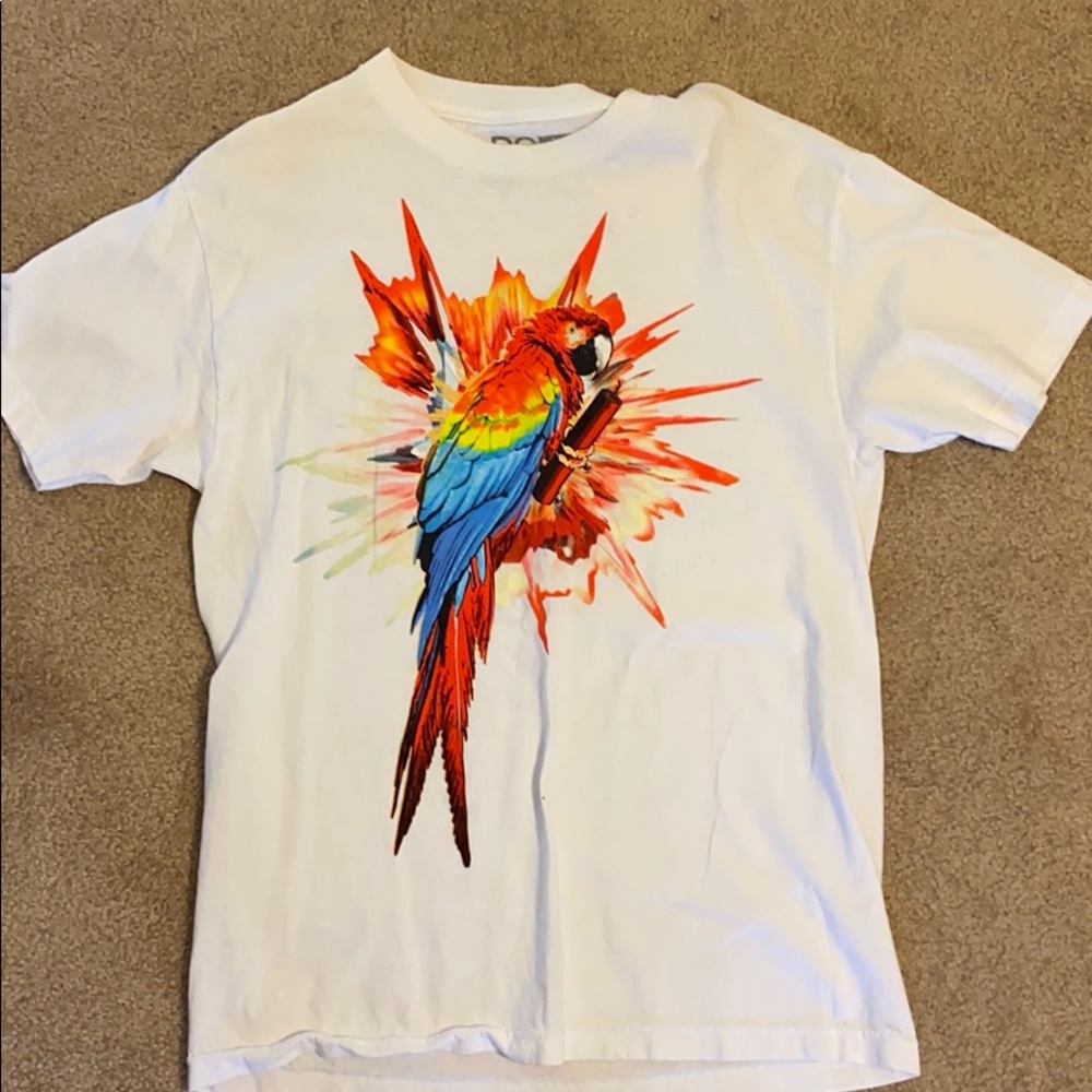 Men’s LRG (Lifted Research Group) t-shirt